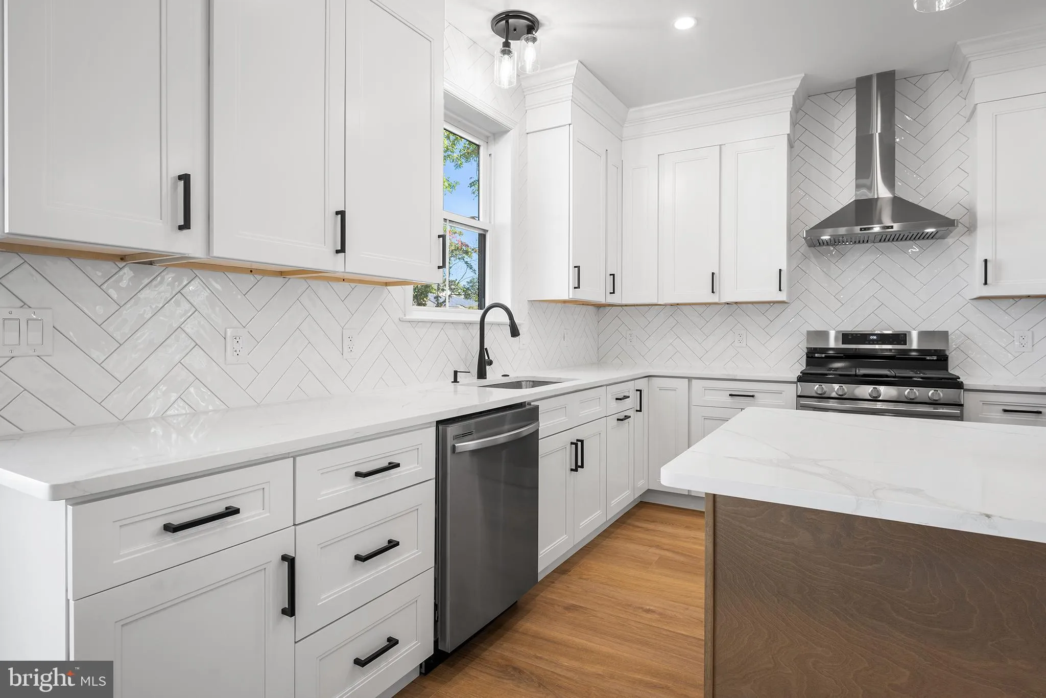 Cherry Hill, New Jersey 08002, United States, 4 Bedrooms Bedrooms, ,3 BathroomsBathrooms,Residential,Active,193181