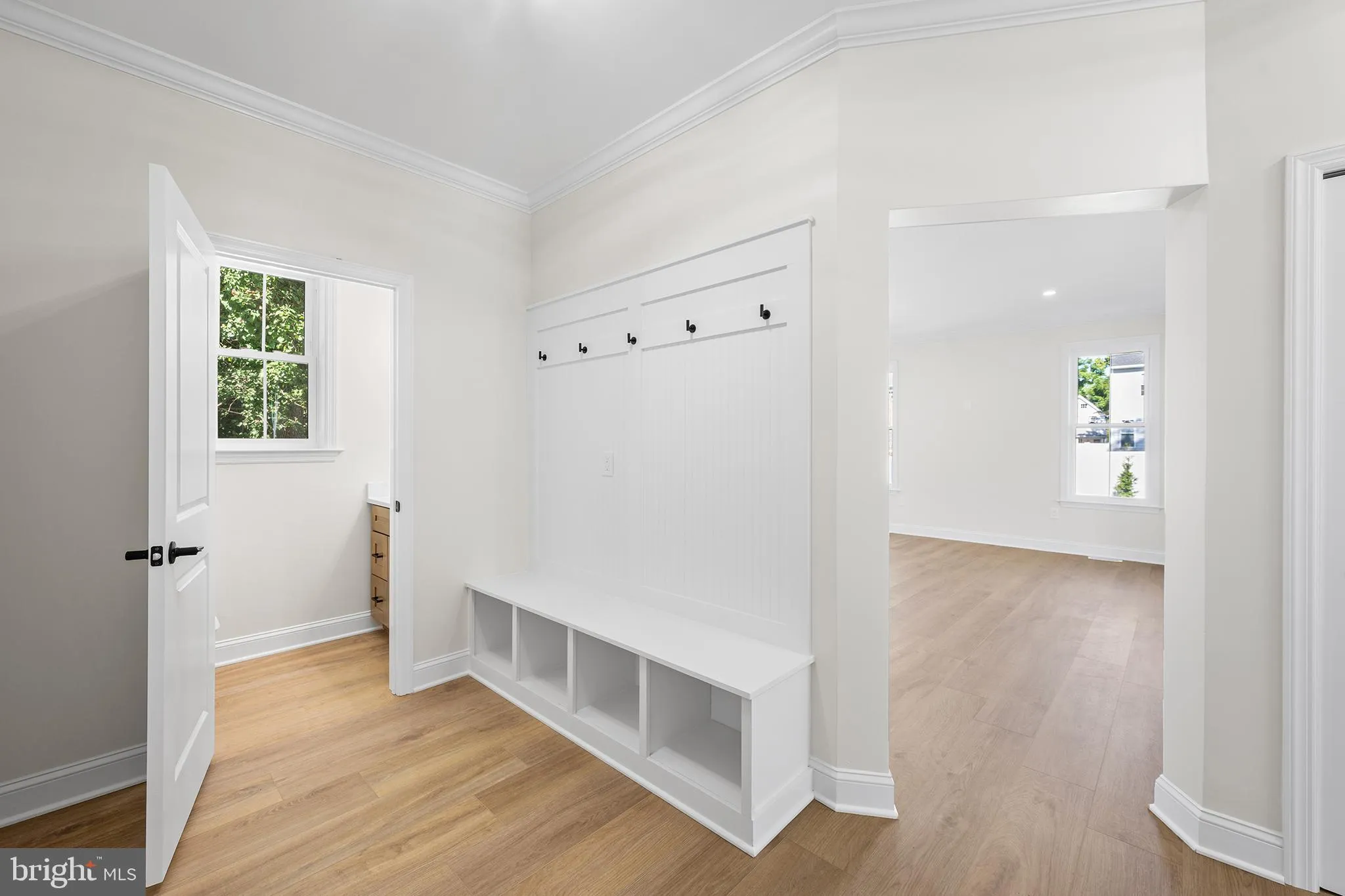 Cherry Hill, New Jersey 08002, United States, 4 Bedrooms Bedrooms, ,3 BathroomsBathrooms,Residential,Active,193181