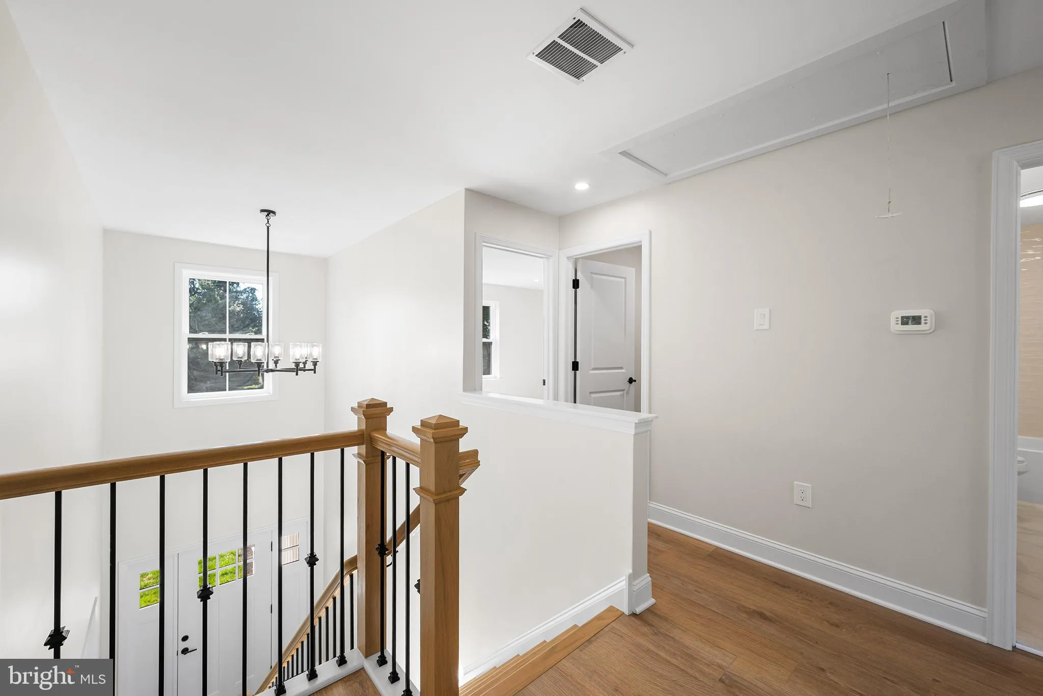 Cherry Hill, New Jersey 08002, United States, 4 Bedrooms Bedrooms, ,3 BathroomsBathrooms,Residential,Active,193181