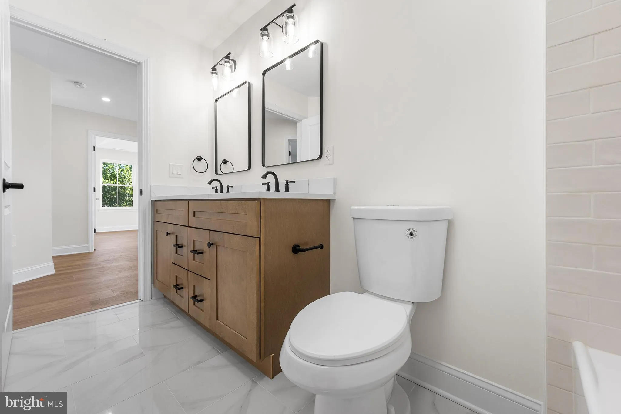 Cherry Hill, New Jersey 08002, United States, 4 Bedrooms Bedrooms, ,3 BathroomsBathrooms,Residential,Active,193181