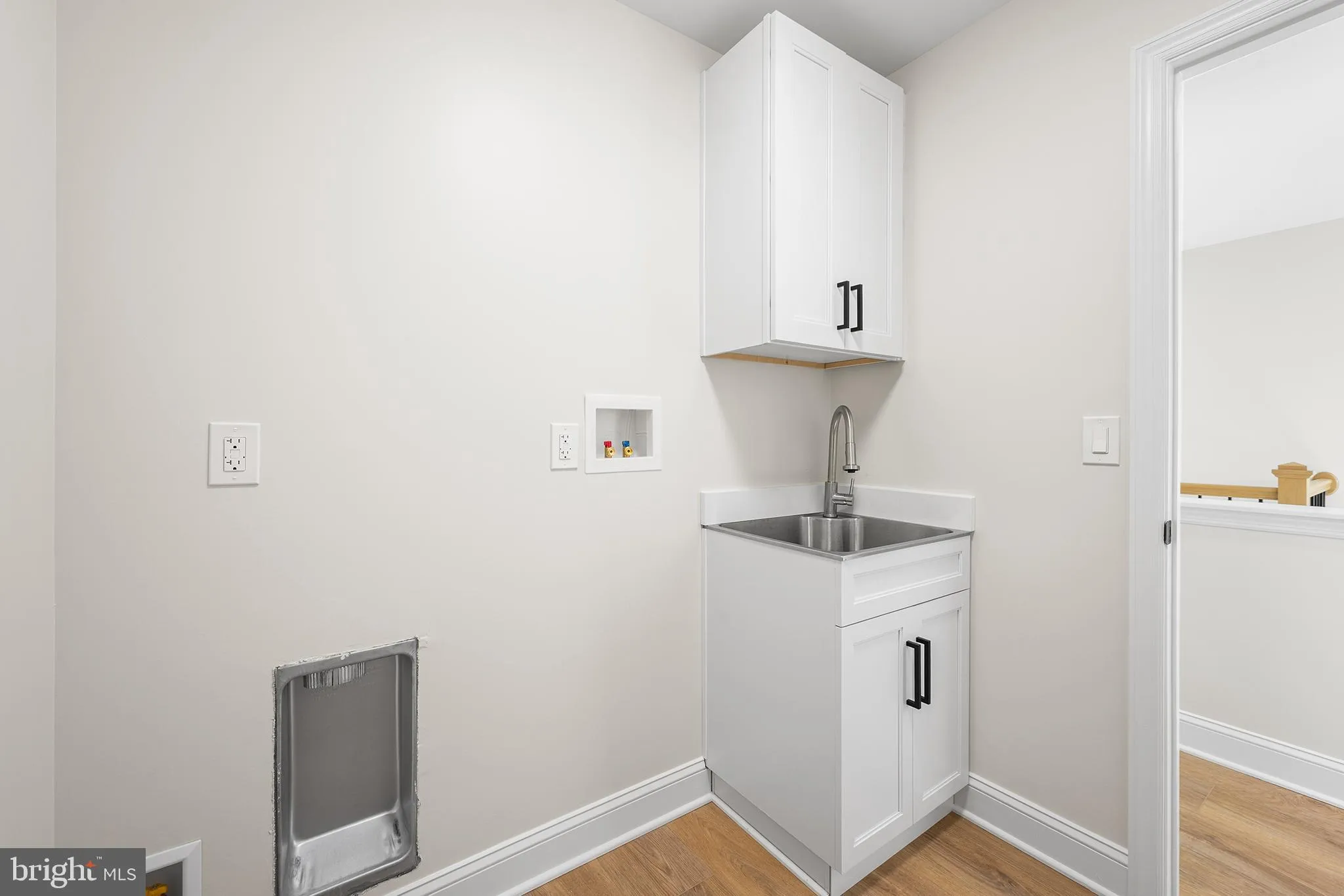 Cherry Hill, New Jersey 08002, United States, 4 Bedrooms Bedrooms, ,3 BathroomsBathrooms,Residential,Active,193181