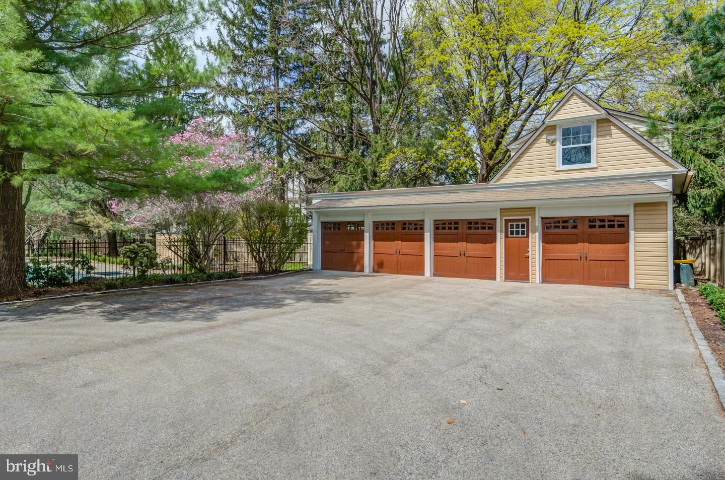 Bryn Mawr, Pennsylvania 19010, United States, 6 Bedrooms Bedrooms, ,6 BathroomsBathrooms,Residential,Pending,82010