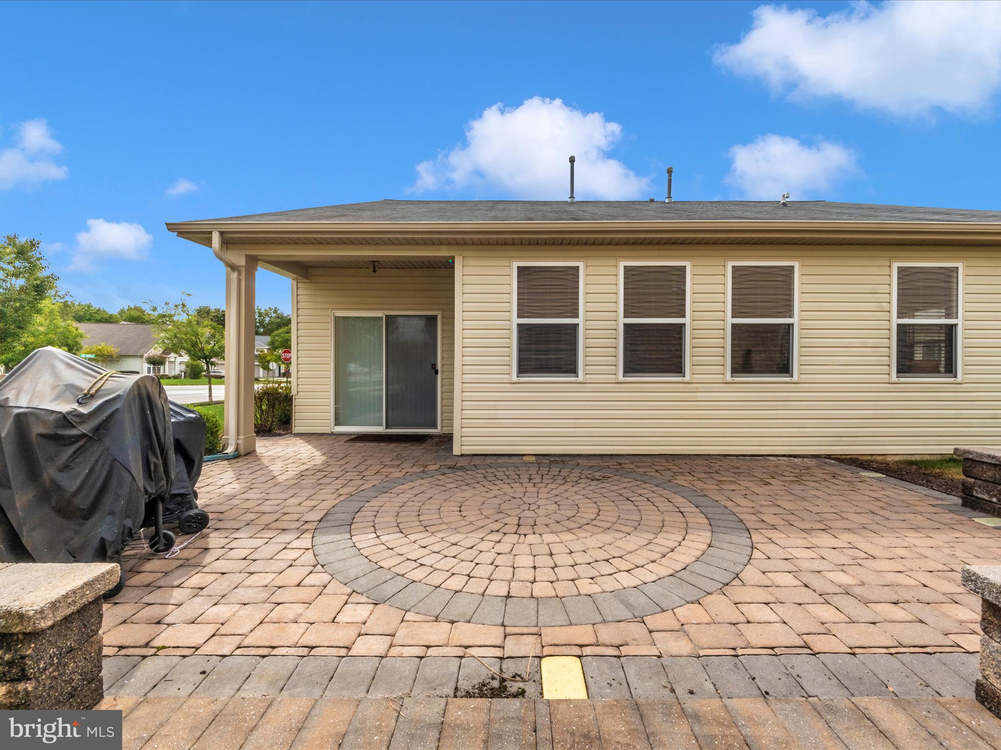 CENTRAL PARKE COLONIAL CHARLES - Residential