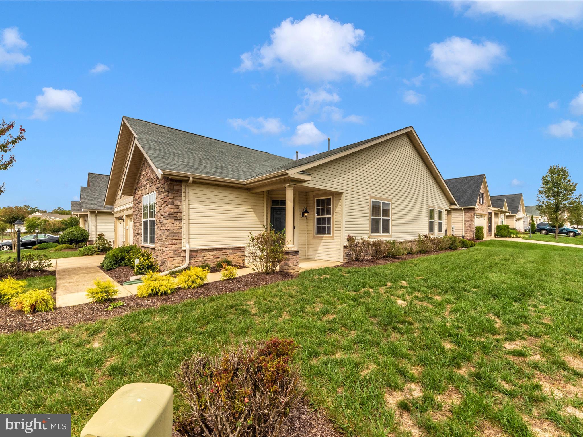 CENTRAL PARKE COLONIAL CHARLES - Residential