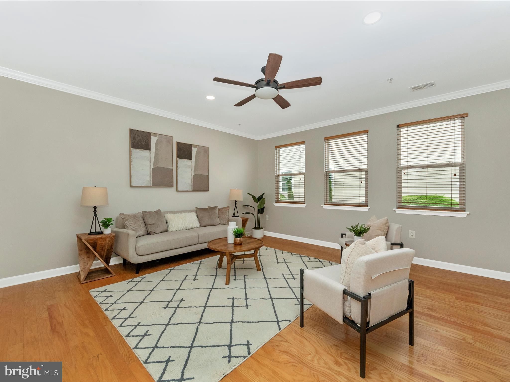 CENTRAL PARKE COLONIAL CHARLES - Residential