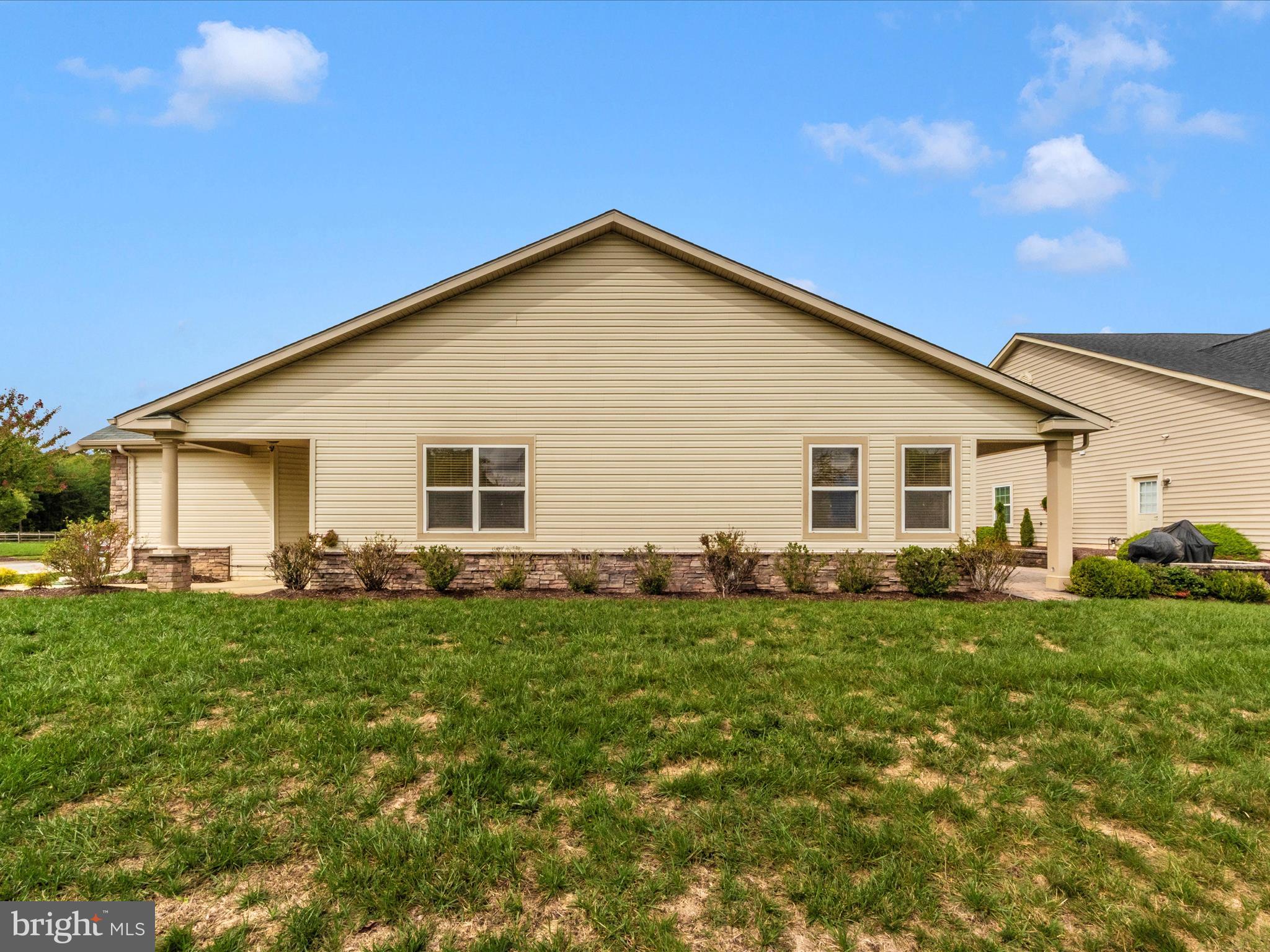 CENTRAL PARKE COLONIAL CHARLES - Residential