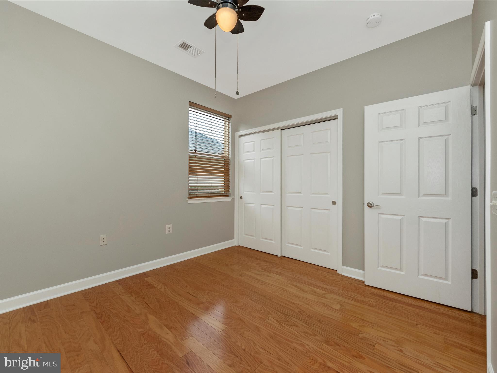 CENTRAL PARKE COLONIAL CHARLES - Residential