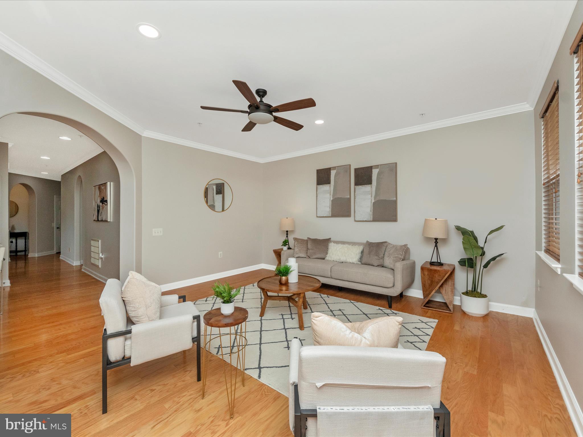 CENTRAL PARKE COLONIAL CHARLES - Residential