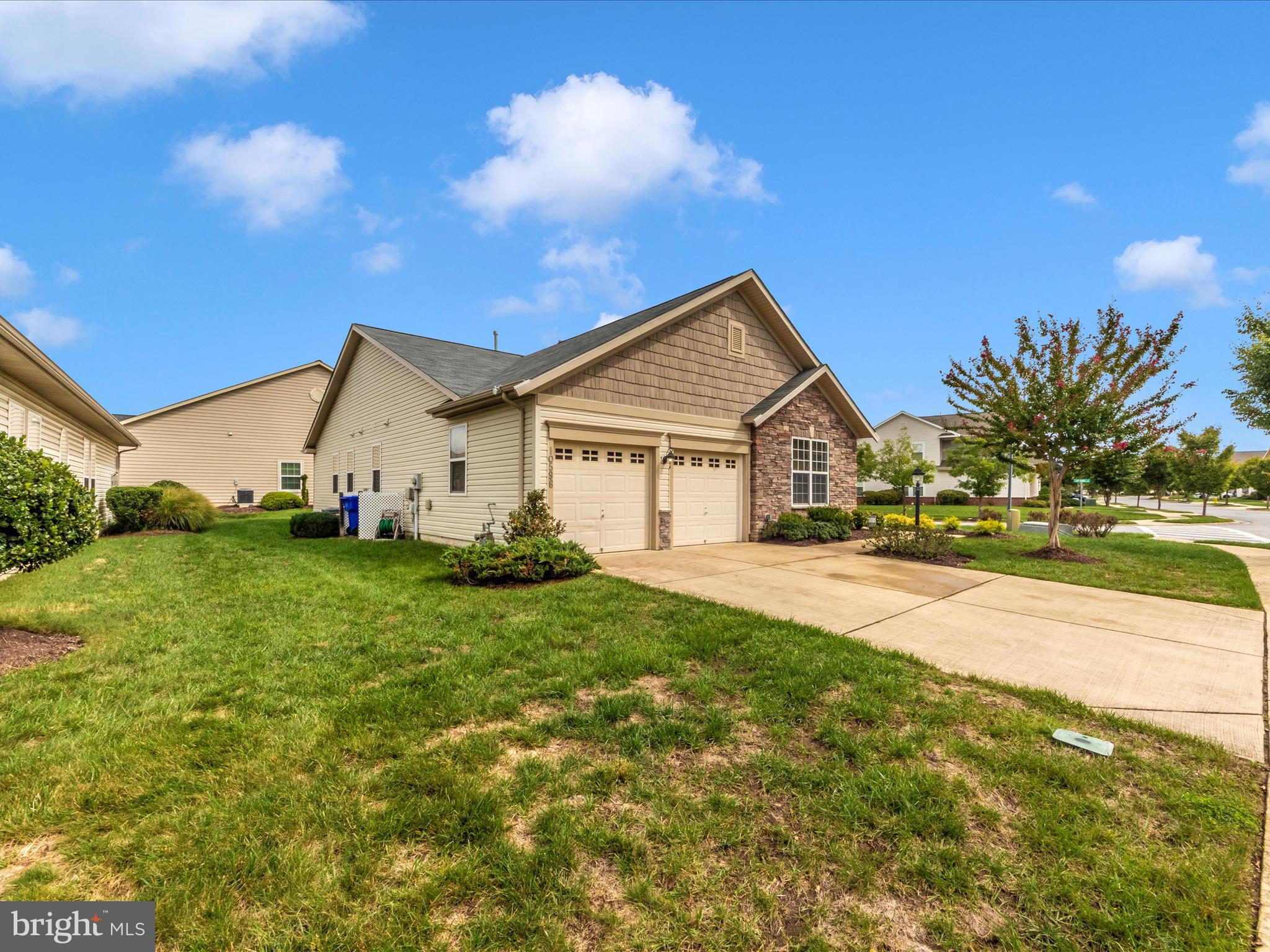 CENTRAL PARKE COLONIAL CHARLES - Residential