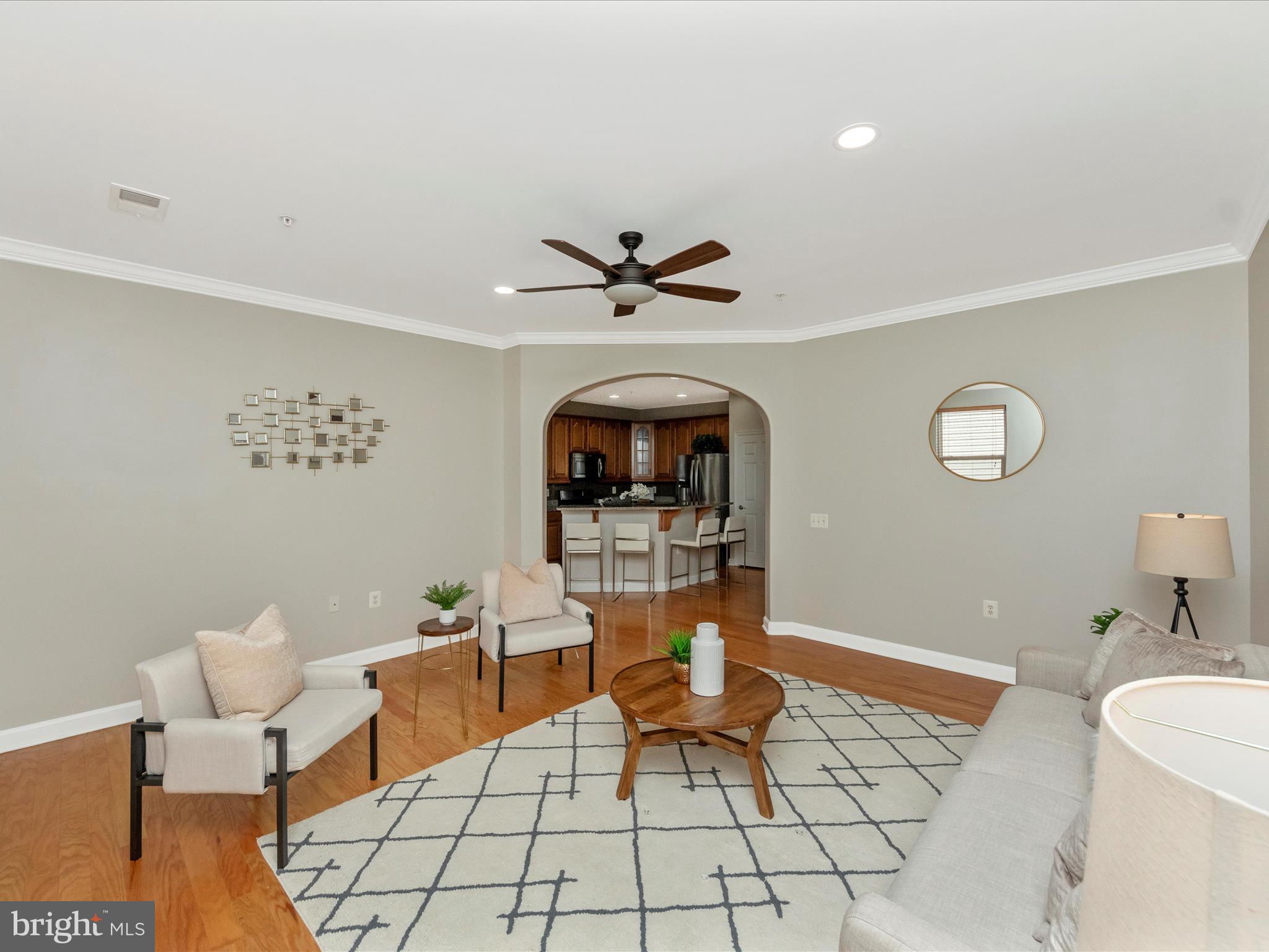 CENTRAL PARKE COLONIAL CHARLES - Residential