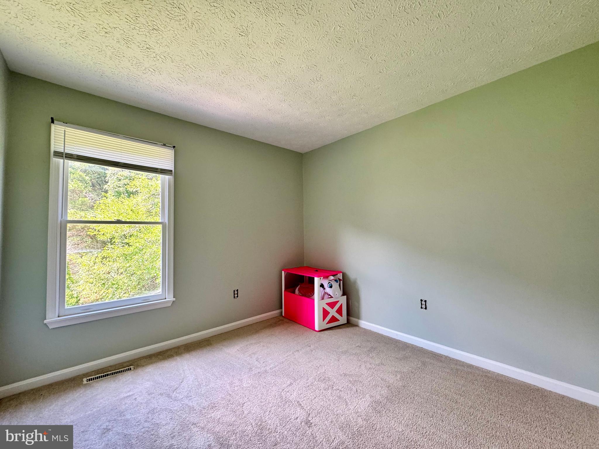 HARBOR POINTE - Residential