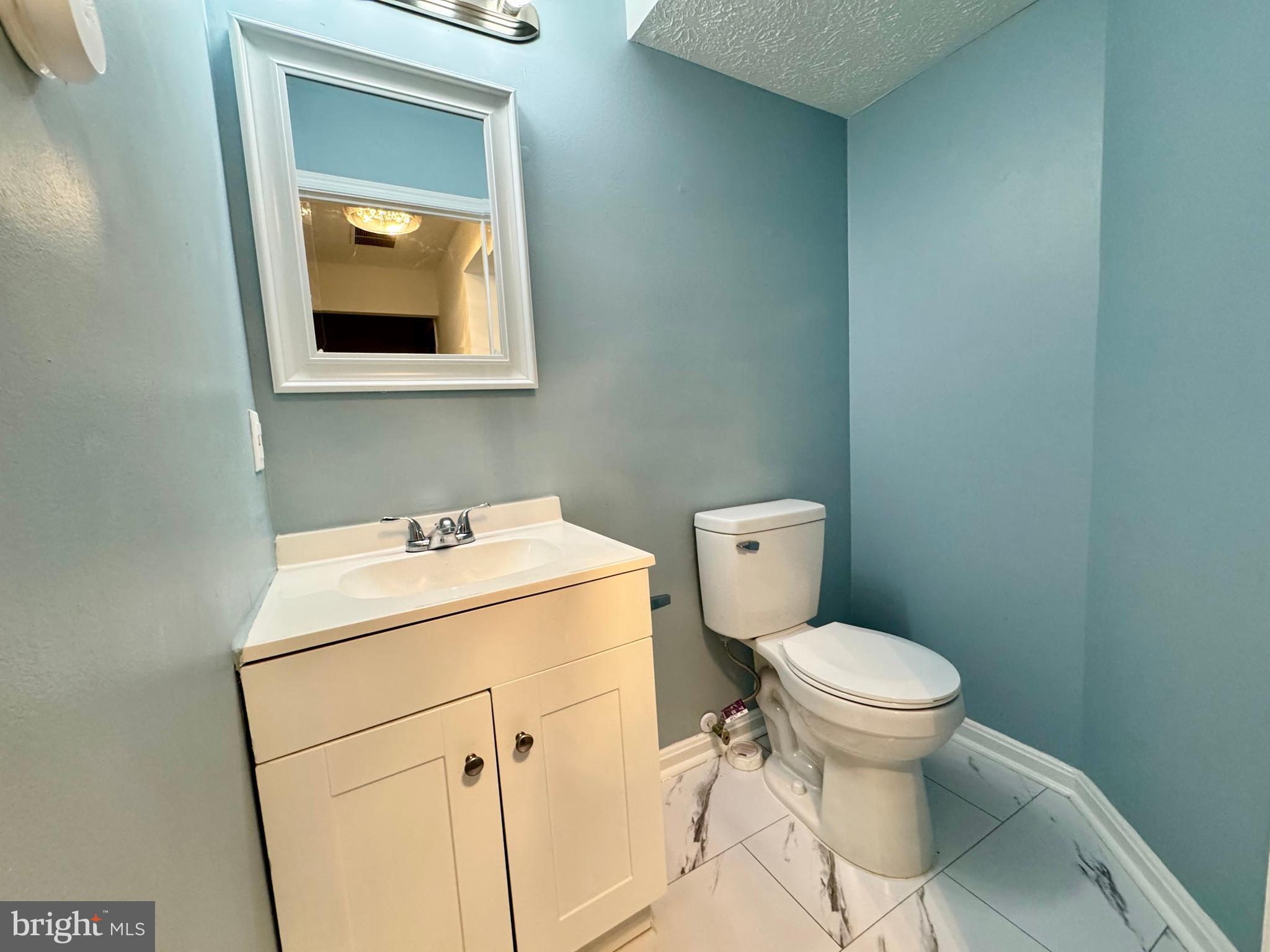 HARBOR POINTE - Residential