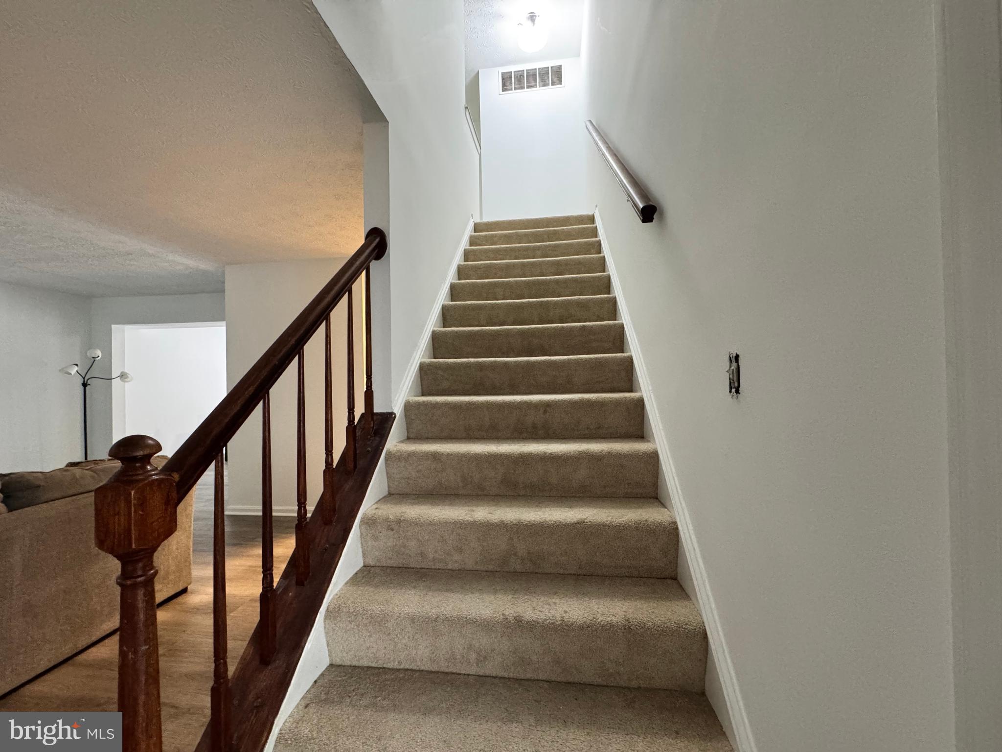 HARBOR POINTE - Residential