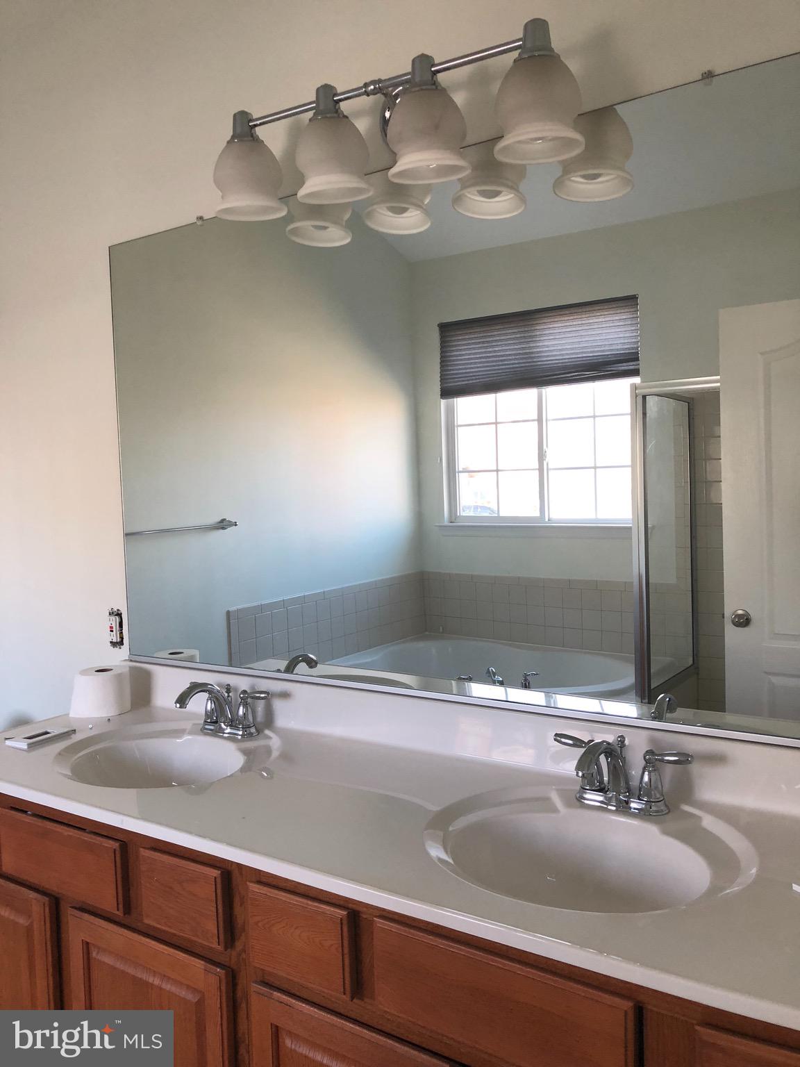 TOWN CENTER AT CAMP SPRINGS - Residential Lease