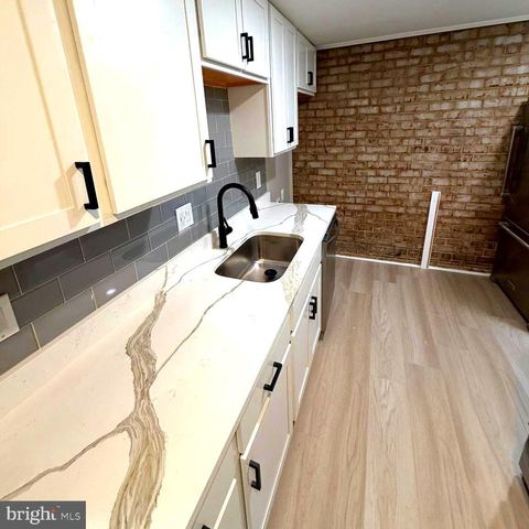 3342 HUNTLEY SQUARE DRIVE T1 TEMPLE HILLS MD 20748