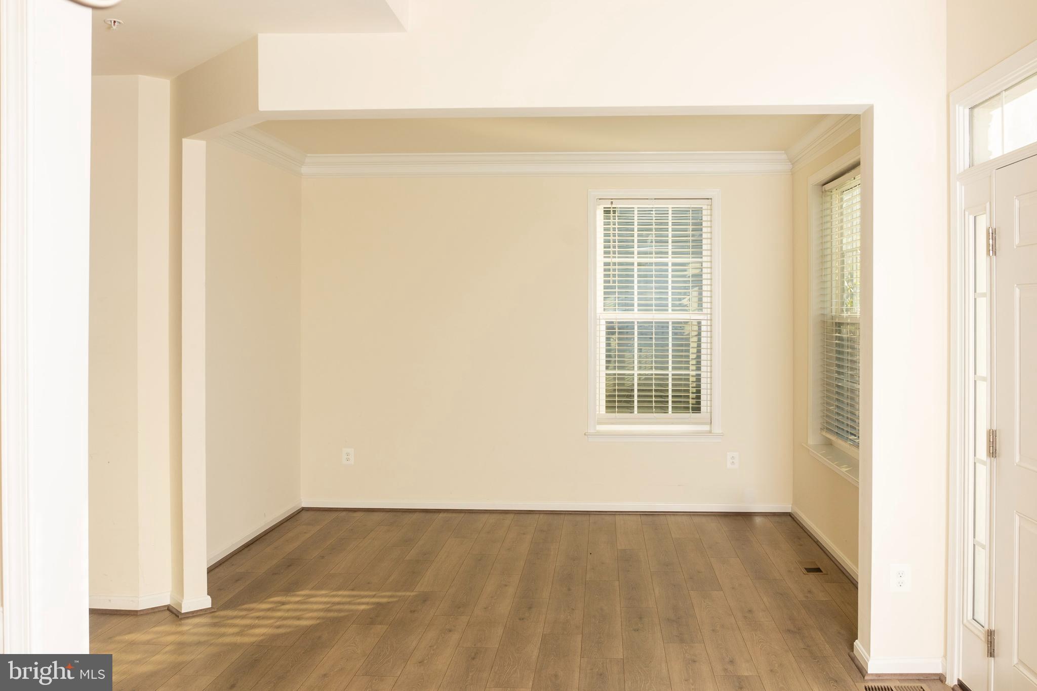 WOODBURN ESTATES - Residential Lease