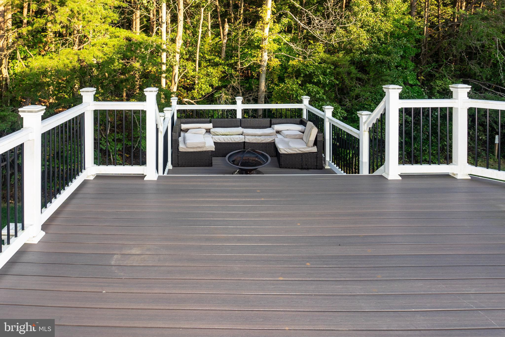 WOODBURN ESTATES - Residential Lease