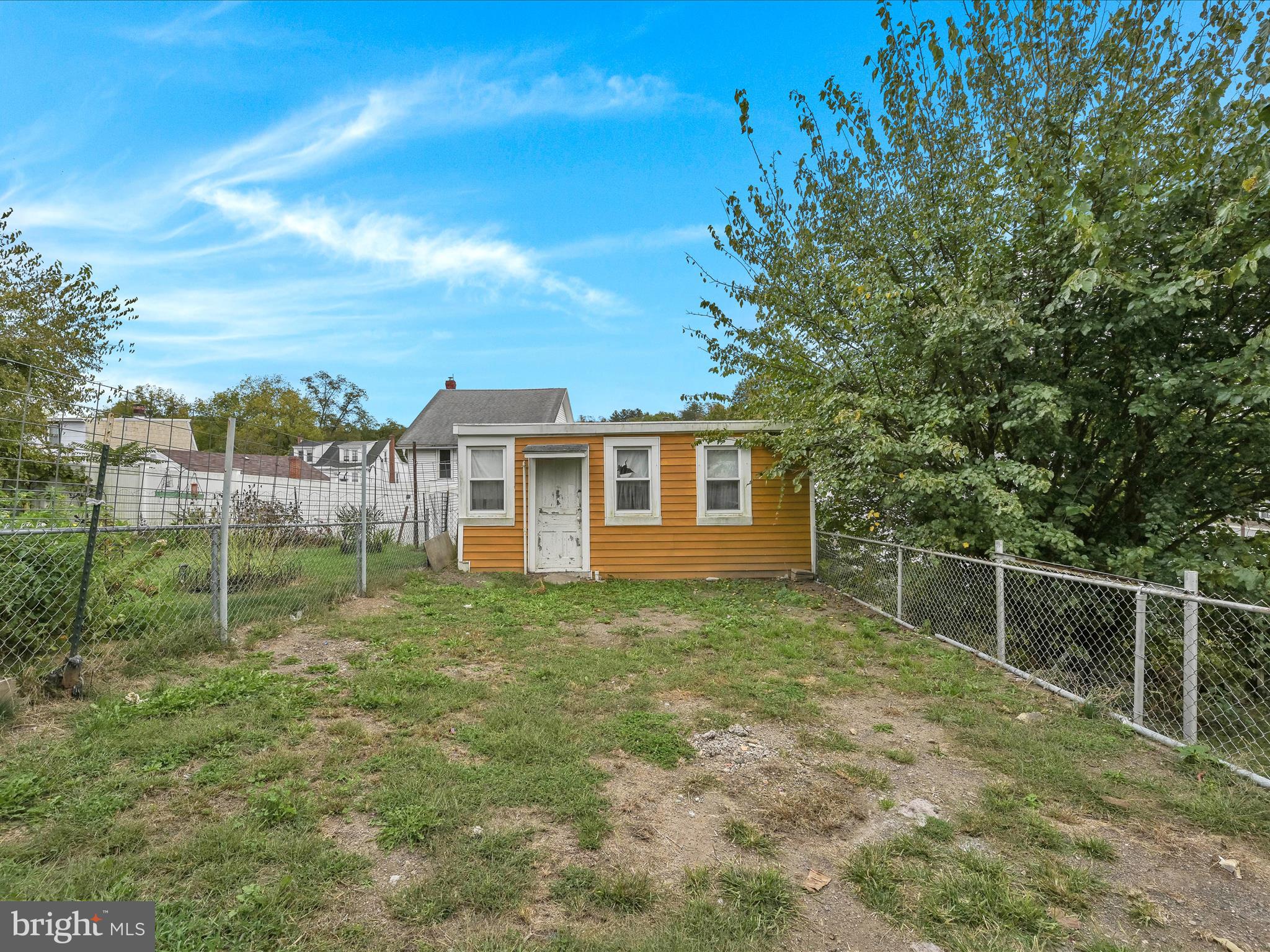 PINE GROVE - Residential