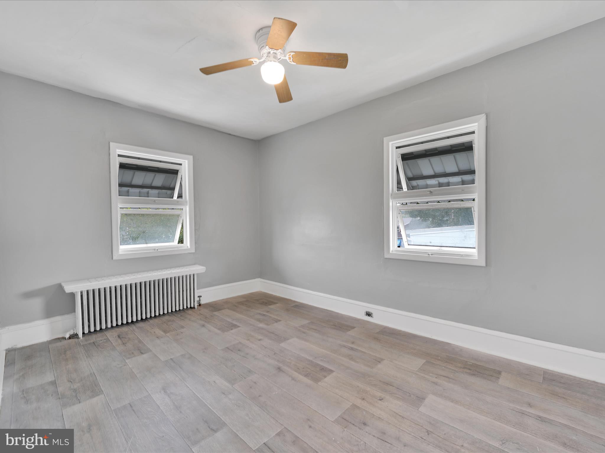 PINE GROVE - Residential