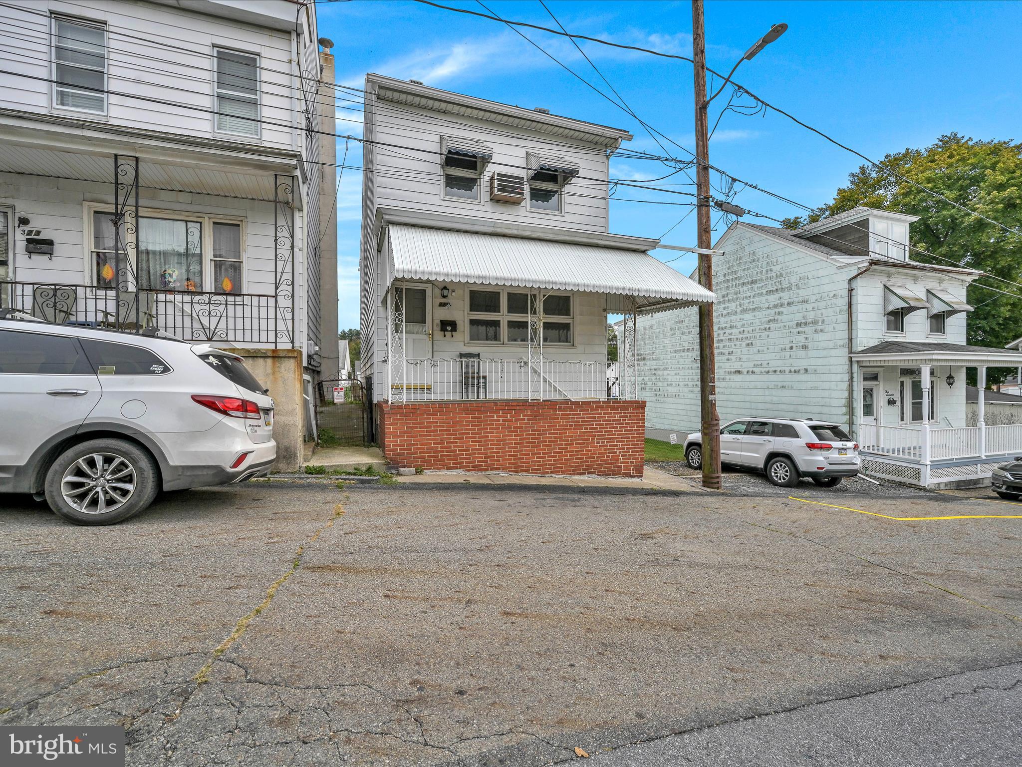 PINE GROVE - Residential