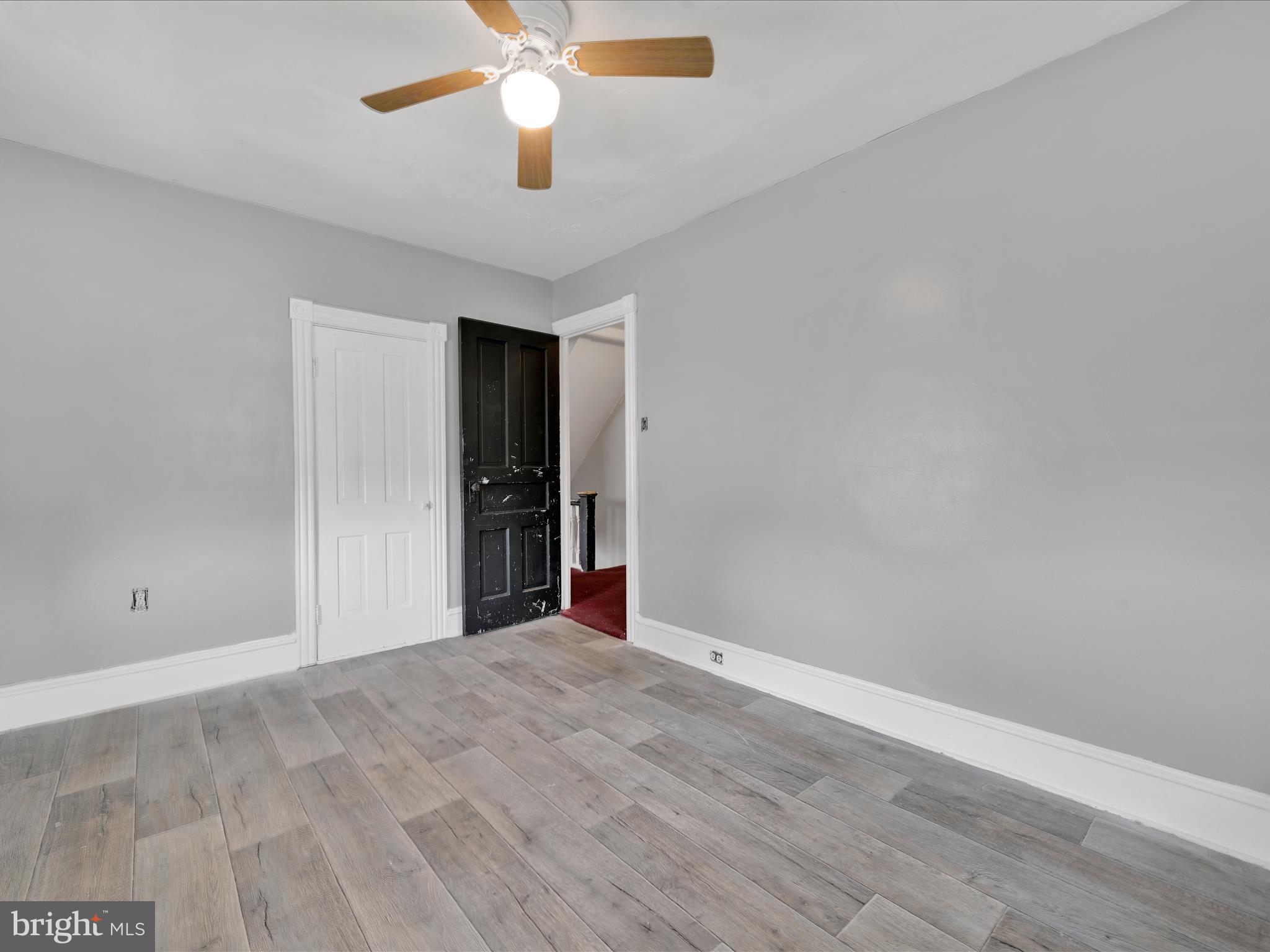 PINE GROVE - Residential