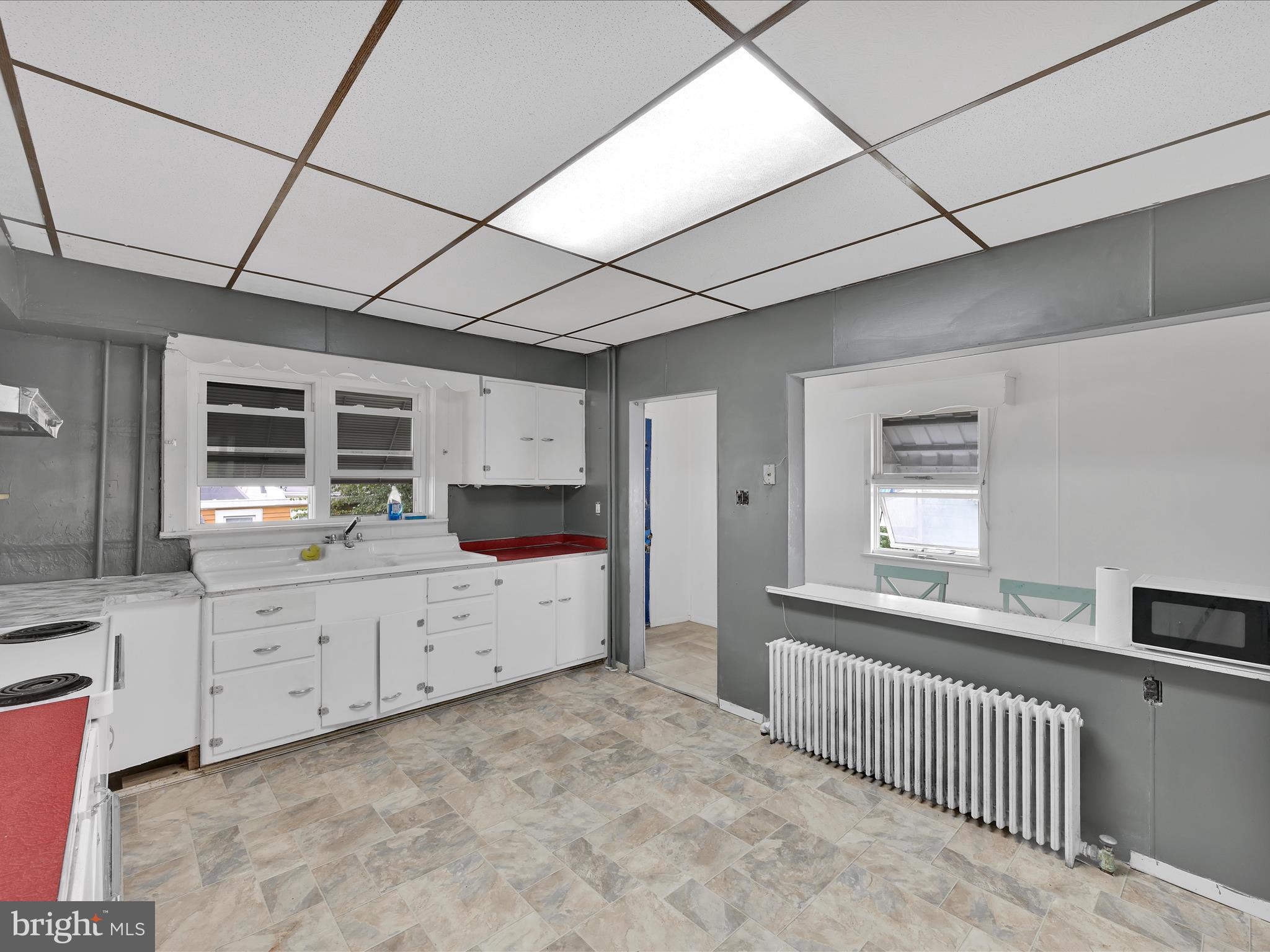 PINE GROVE - Residential