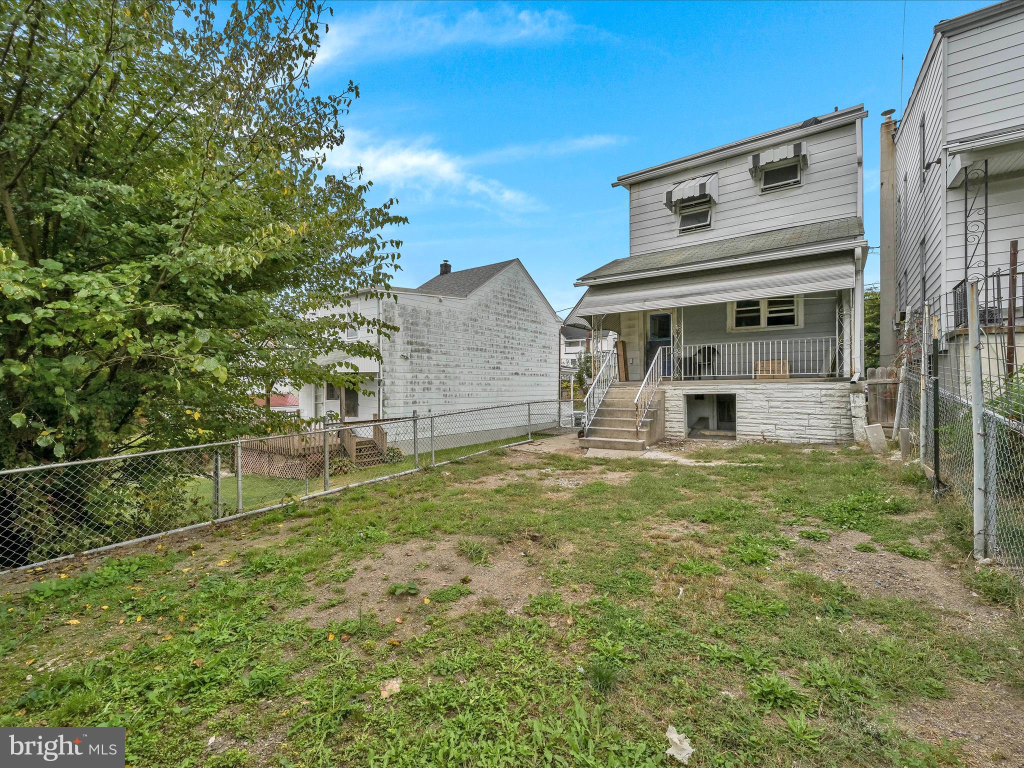 PINE GROVE - Residential