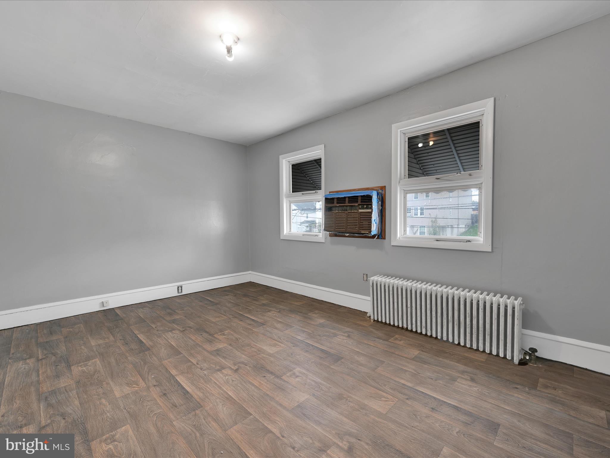 PINE GROVE - Residential