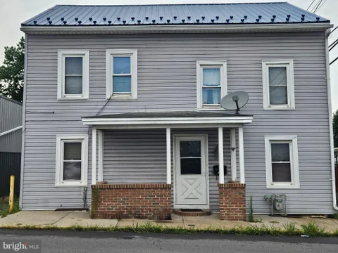 MLS: PAMF2053326