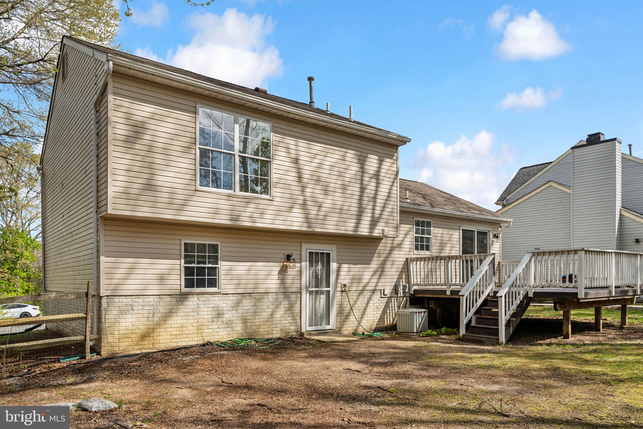 DORCHESTER - ST. CHARLES - Residential