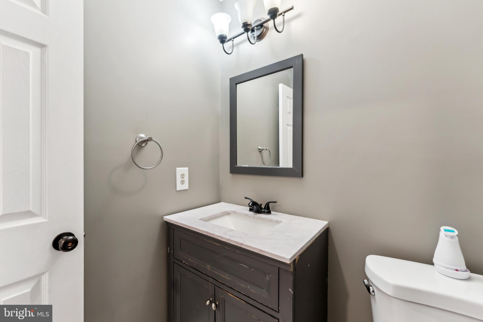 DORCHESTER - ST. CHARLES - Residential