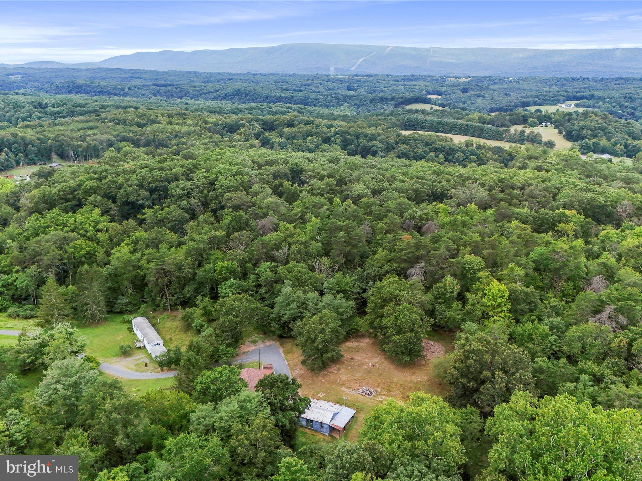 SLEEPY HILL - Residential