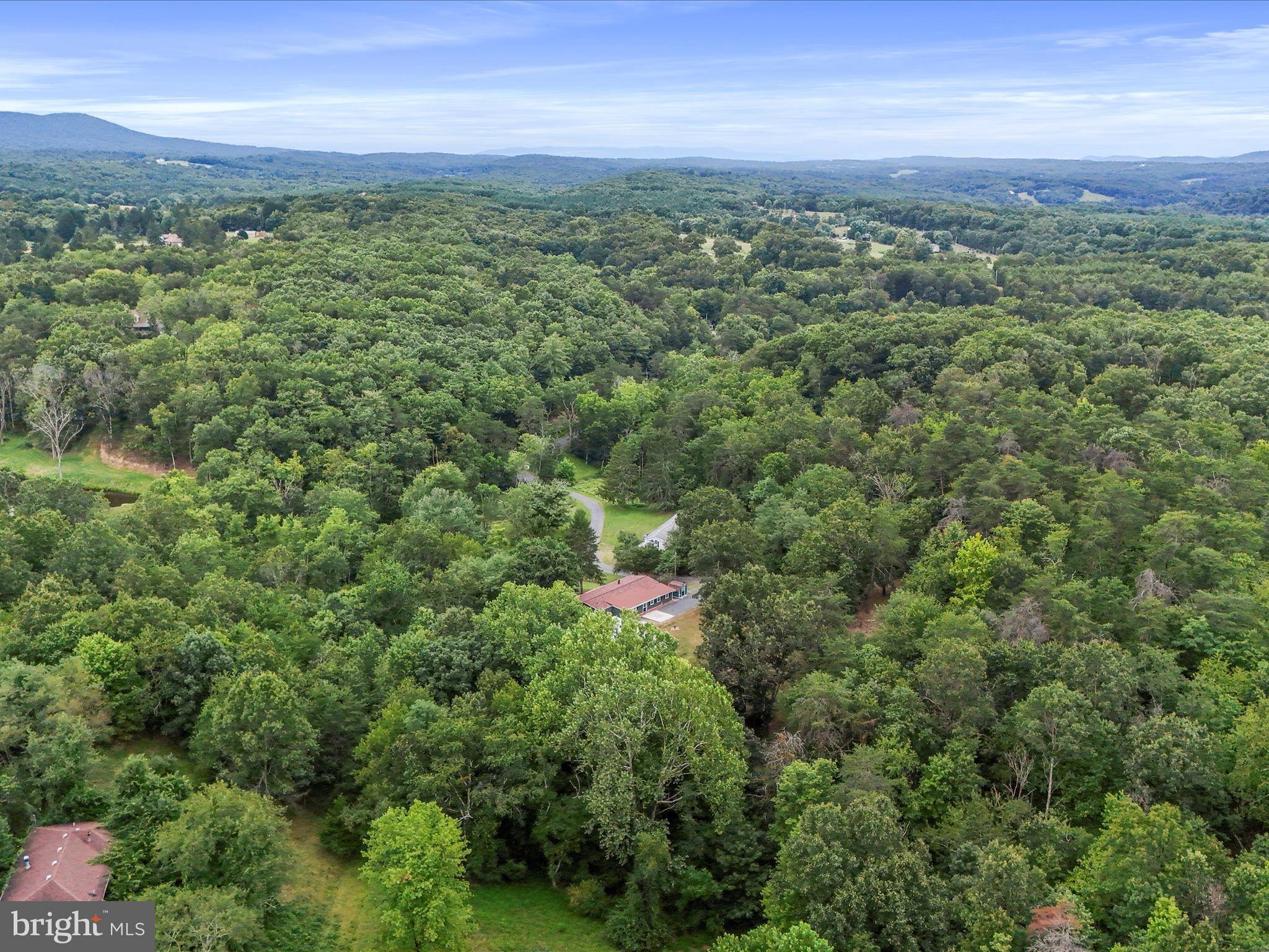 SLEEPY HILL - Residential