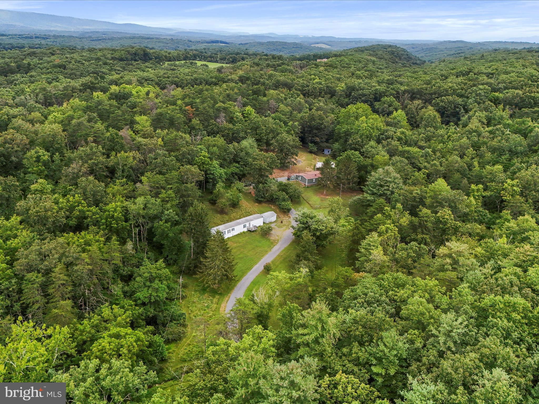 SLEEPY HILL - Residential
