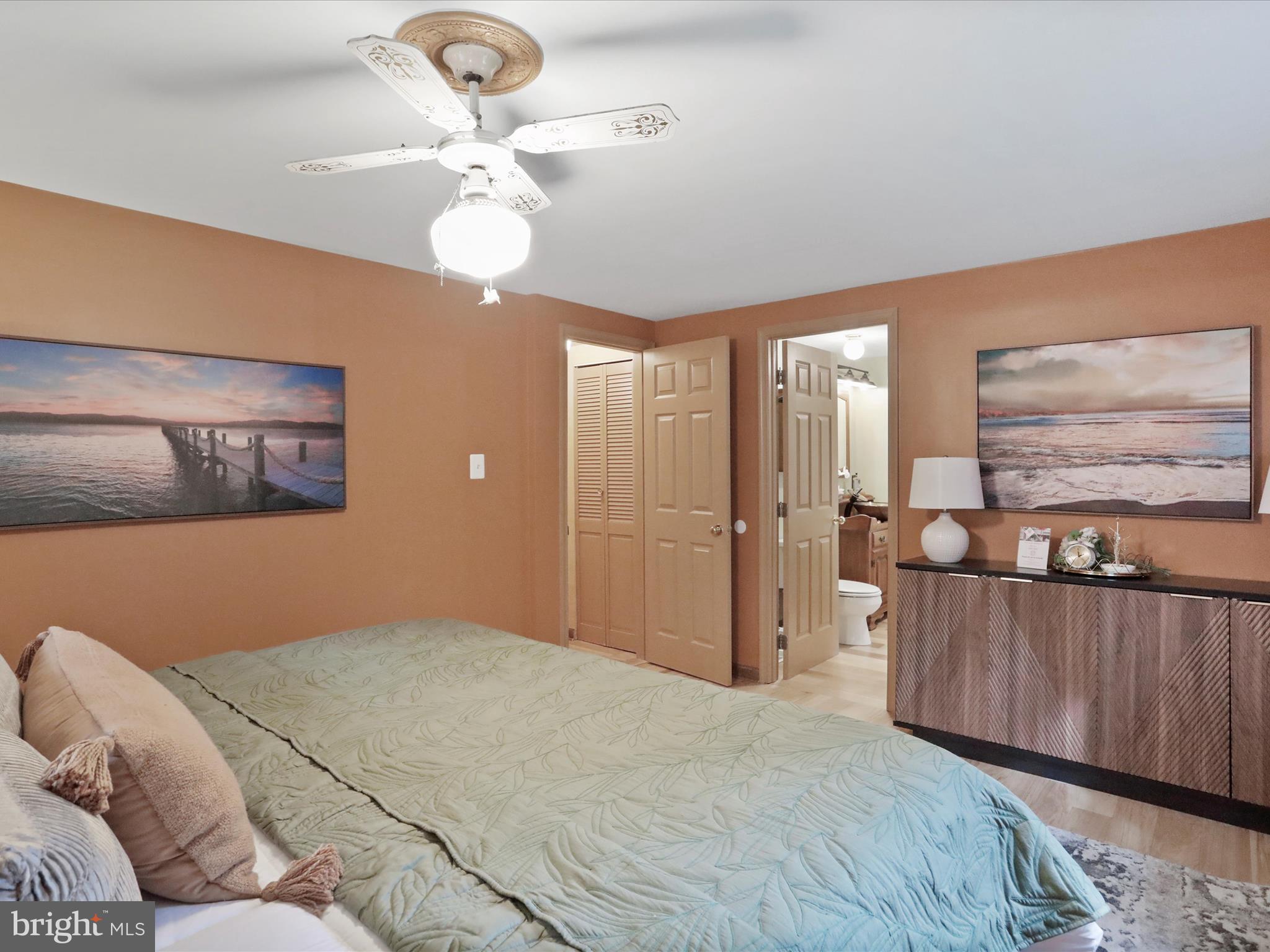 SLEEPY HILL - Residential