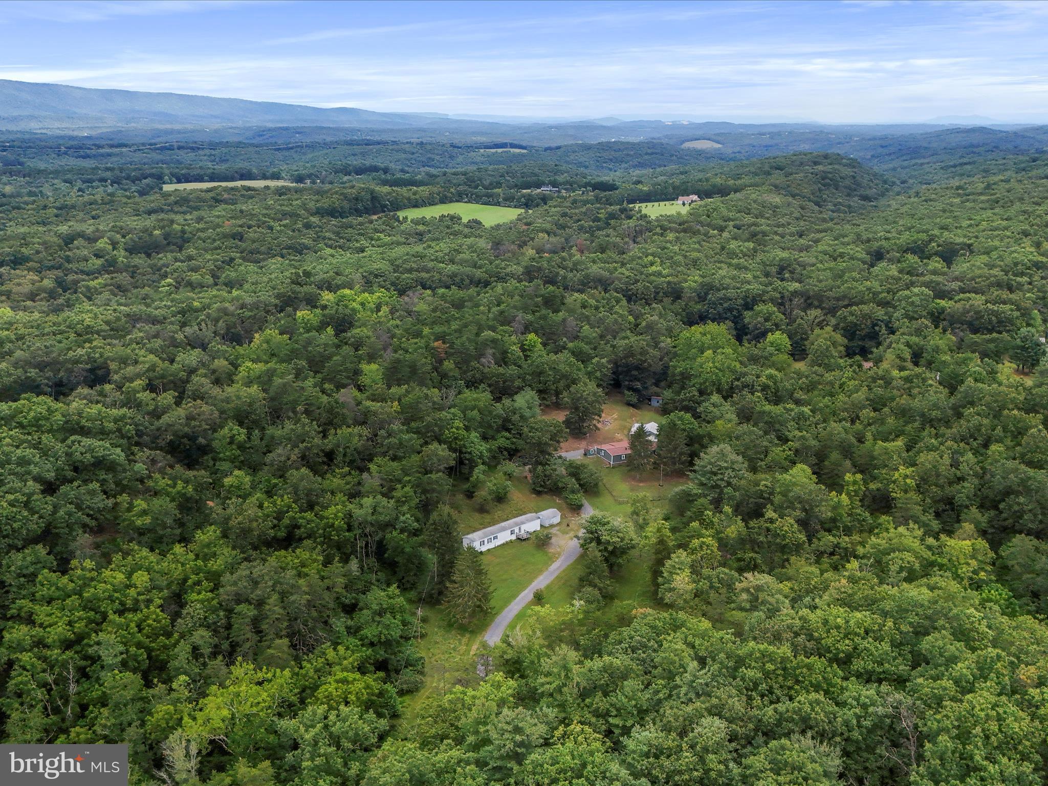 SLEEPY HILL - Residential
