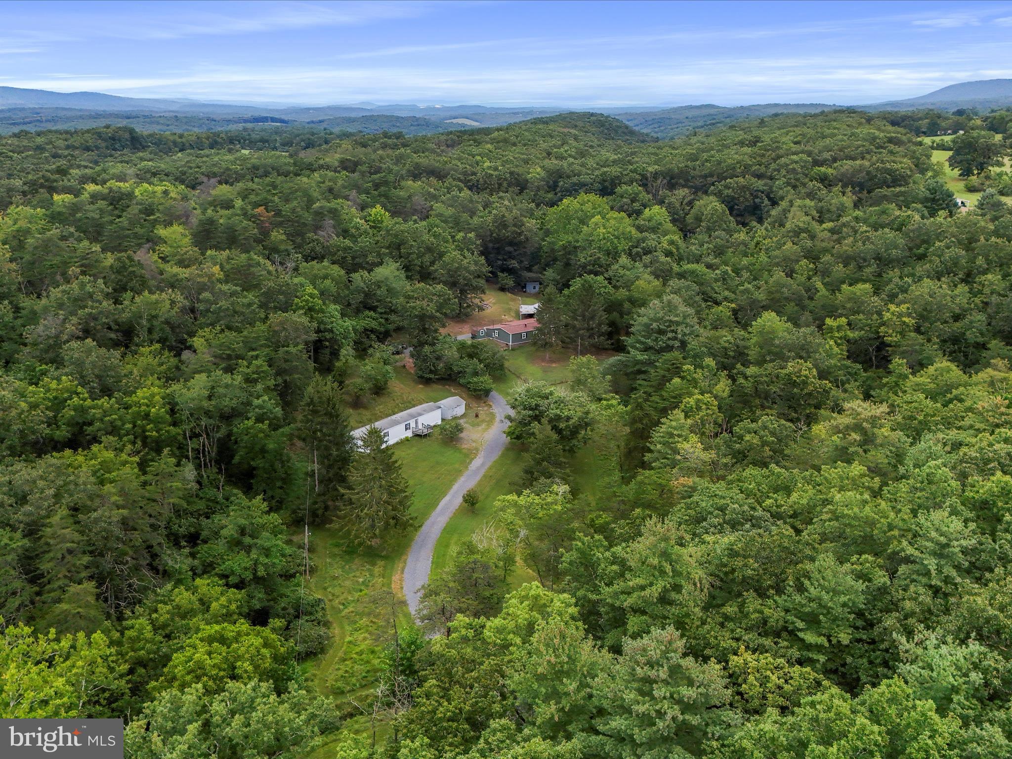 SLEEPY HILL - Residential