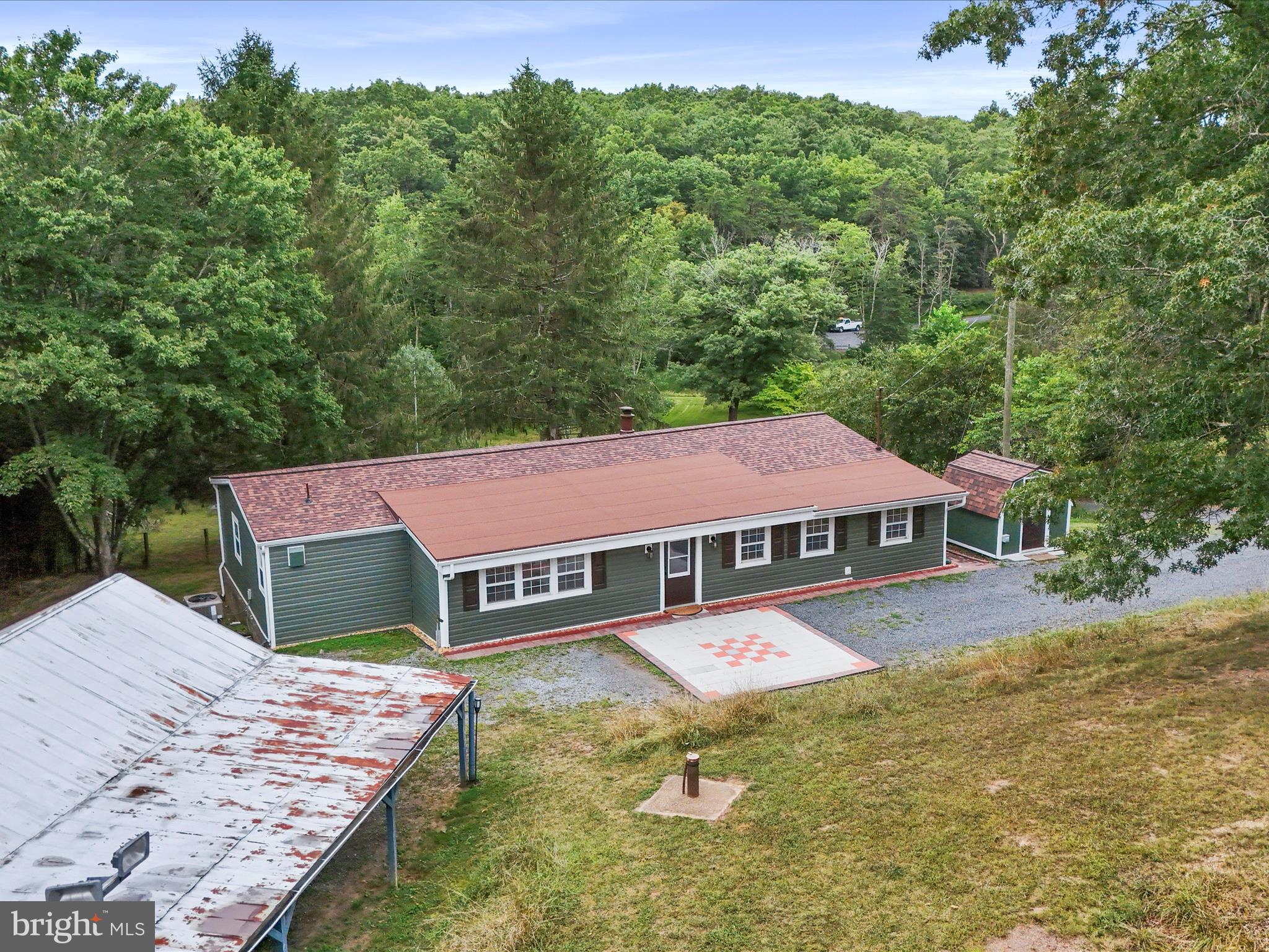 SLEEPY HILL - Residential