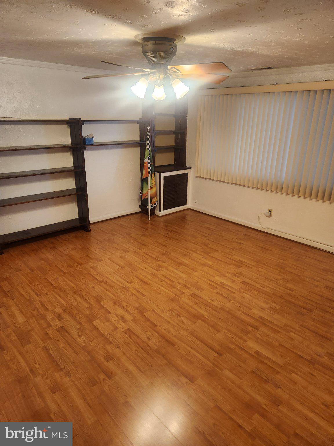 FRIENDSHIP GARDENS - Residential