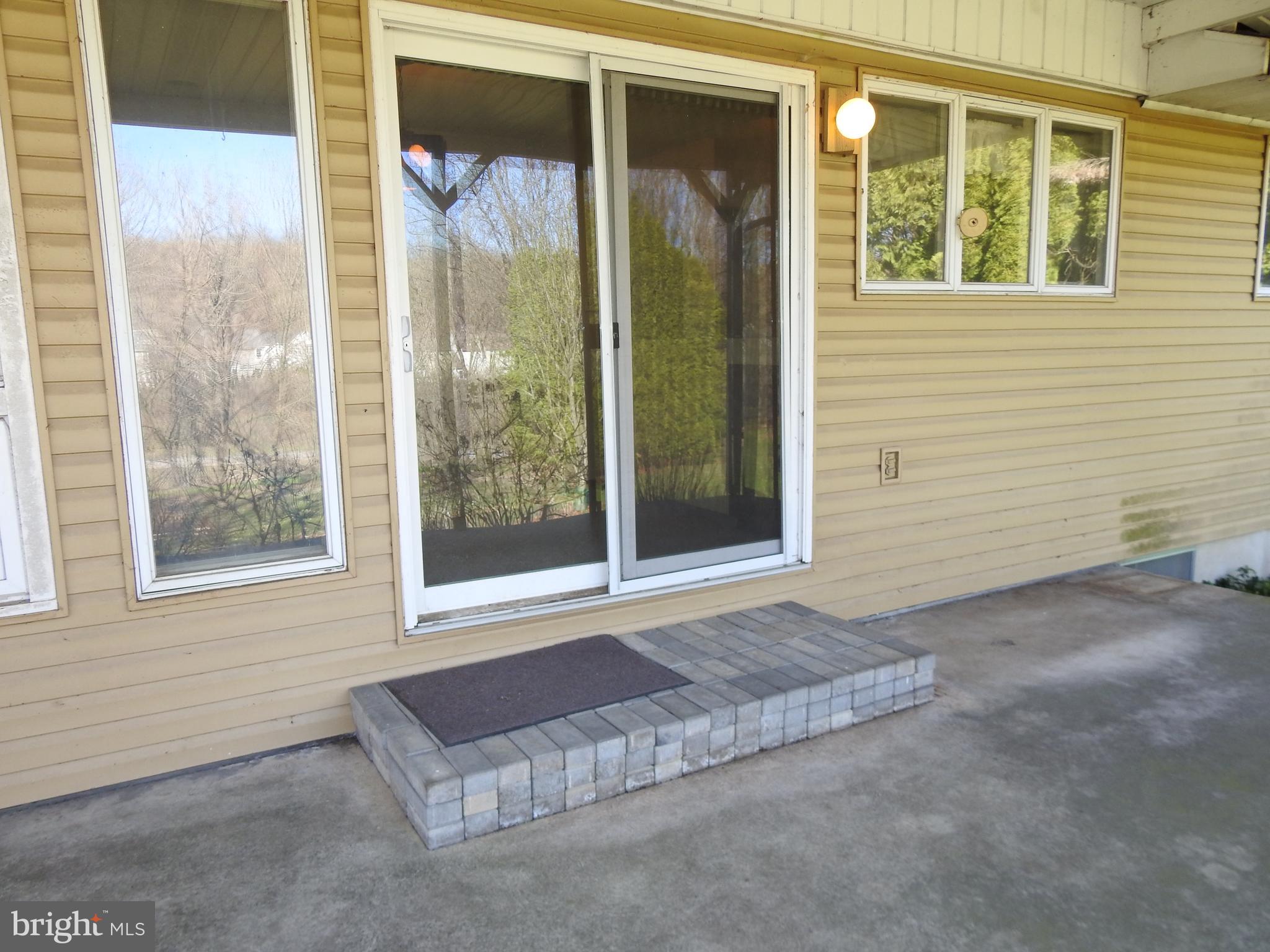 CARRIAGE POINT EST - Residential