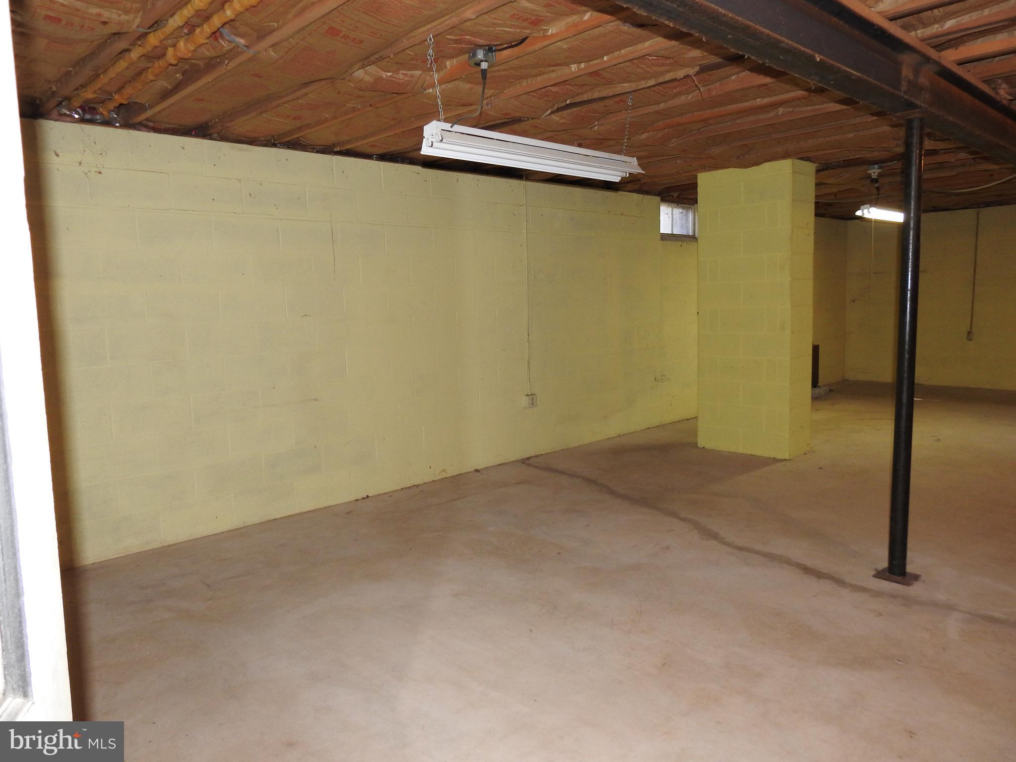 CARRIAGE POINT EST - Residential