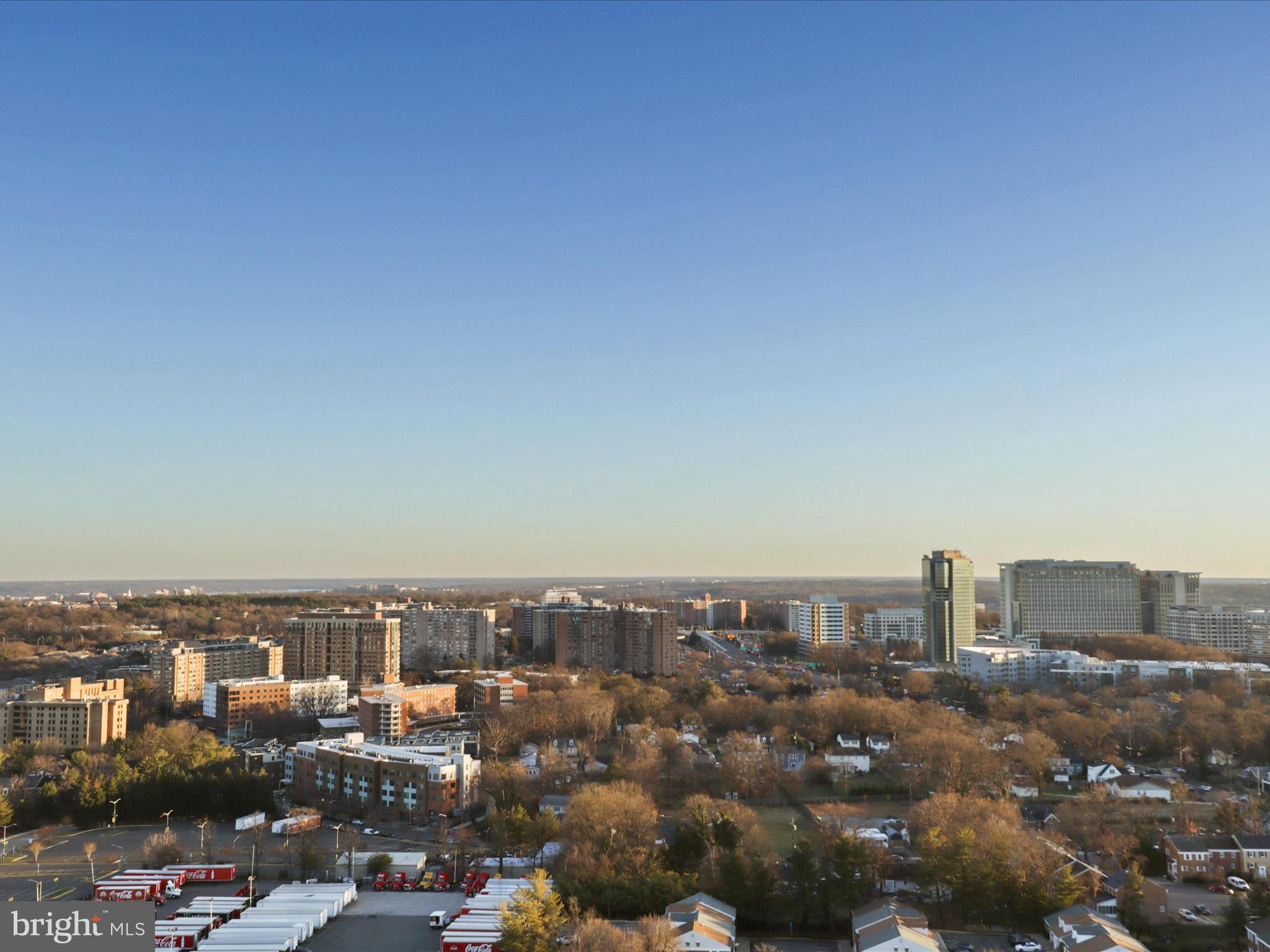 SKYLINE SQUARE CONDO - Residential Lease