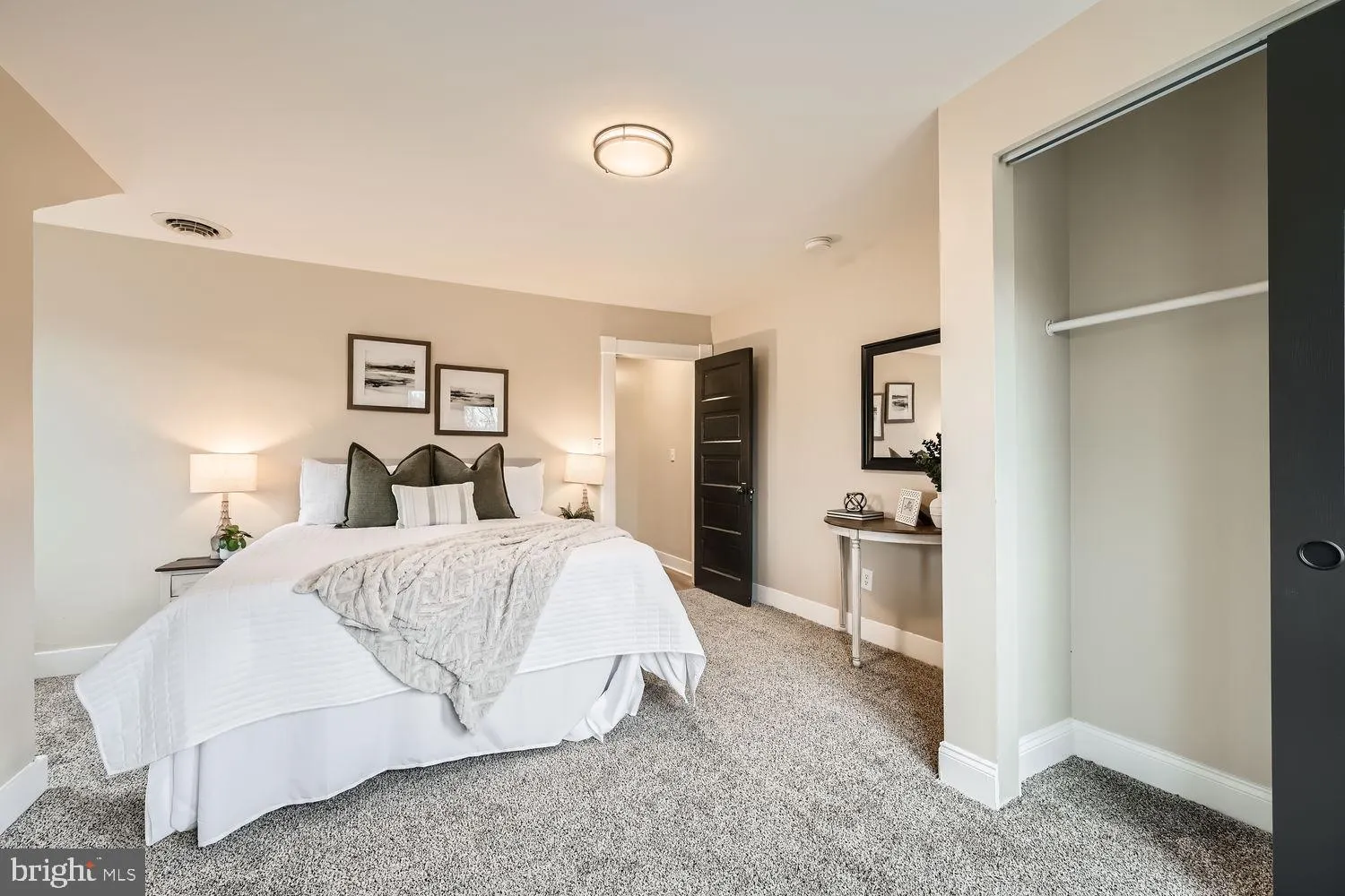 Halethorpe, Maryland 21227, United States, 3 Bedrooms Bedrooms, ,2 BathroomsBathrooms,Residential,Contingent,7900