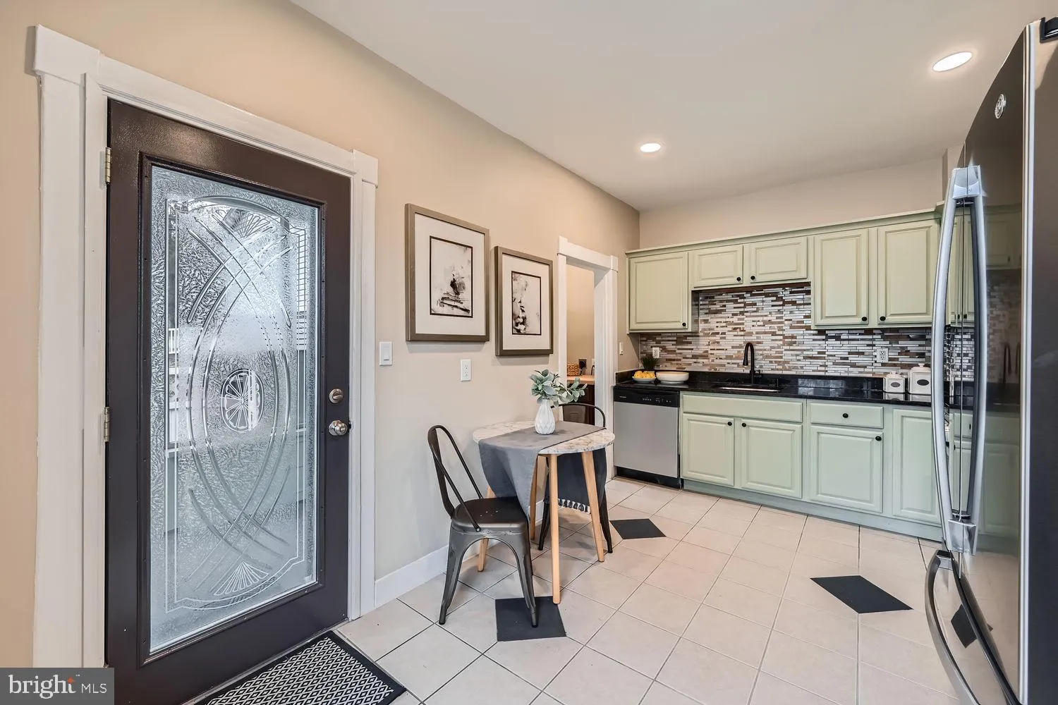 Halethorpe, Maryland 21227, United States, 3 Bedrooms Bedrooms, ,2 BathroomsBathrooms,Residential,Contingent,7900