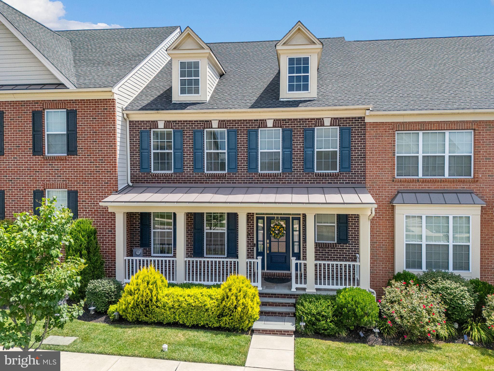 4871 E BLOSSOM DRIVE