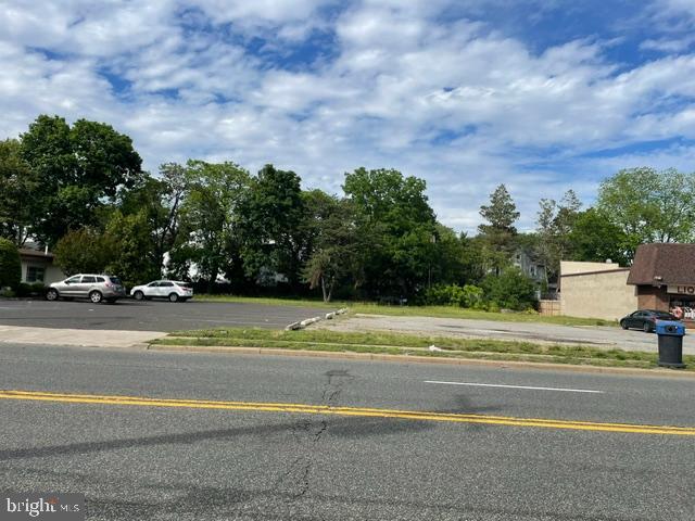Photo 1 of 4 — 611 S WHITE HORSE PIKE, LINDENWOLD, NJ 08021