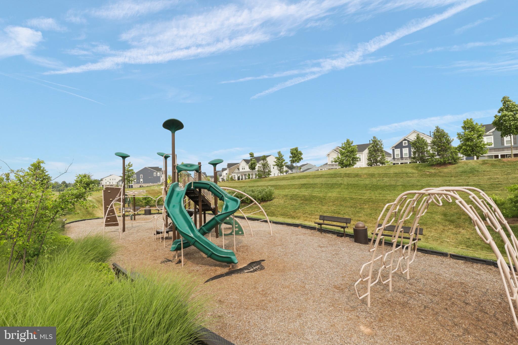 MEADOW BROOK FARM - Residential