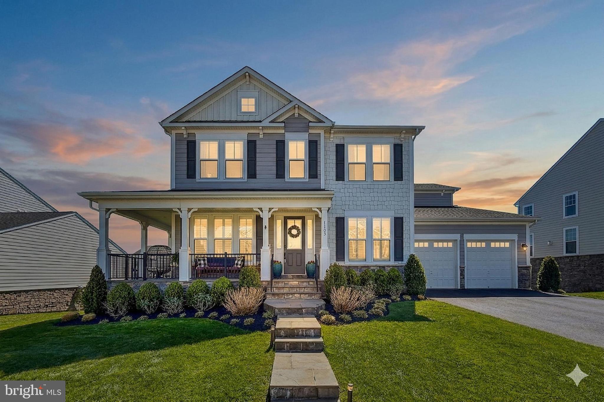 1103 THEMIS STREET SE