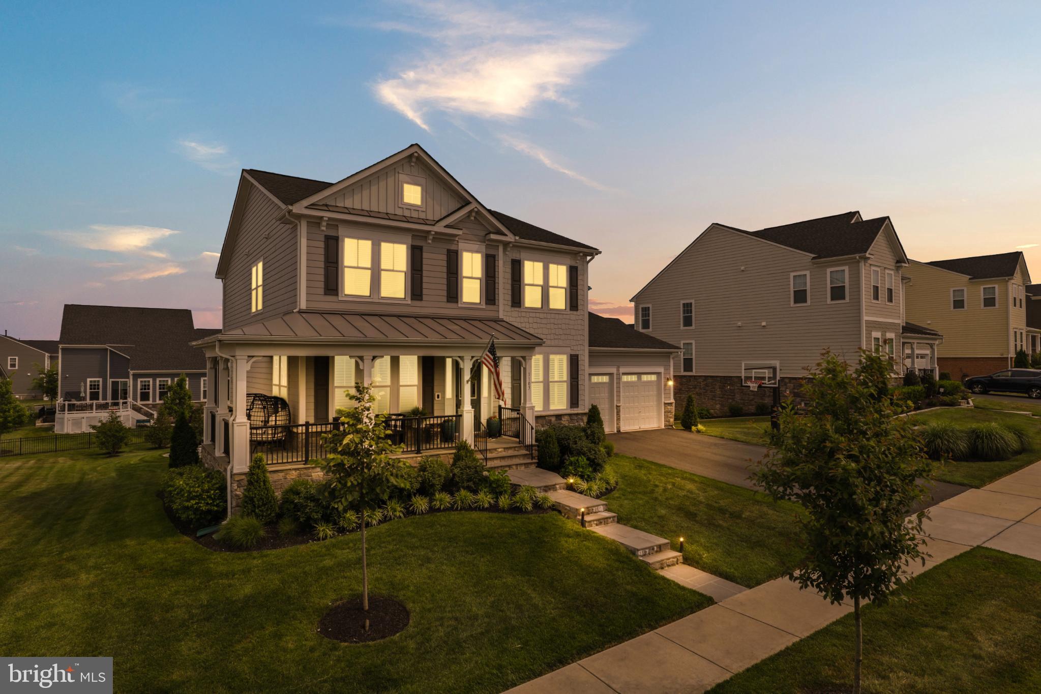 MEADOW BROOK FARM - Residential