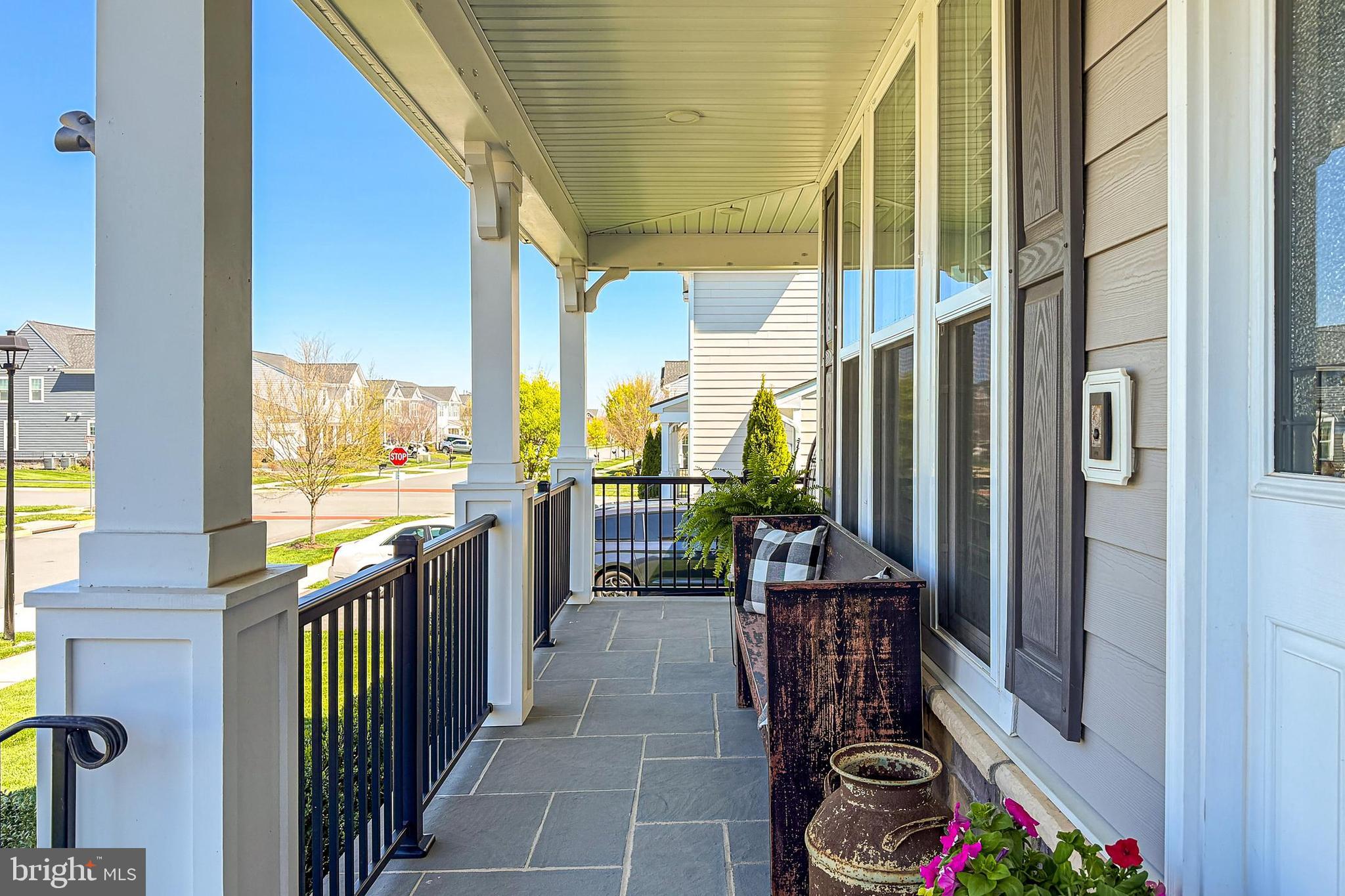 1103 THEMIS STREET SE